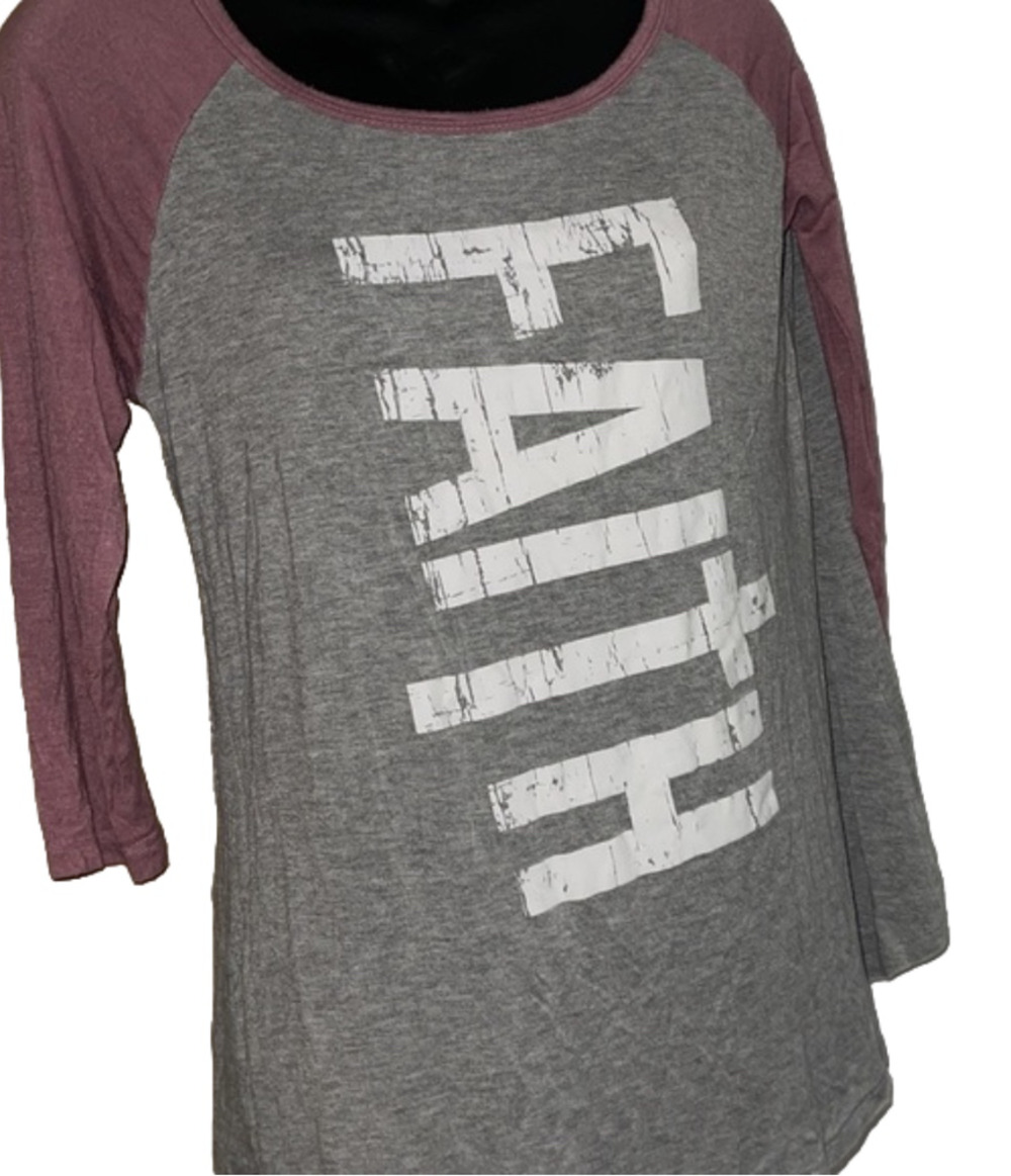 SUPER soft Faith 3/4 sleeve top - Picture 2 of 4